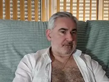 Adult Webcam with sexy_italiandaddy - Chaturbate