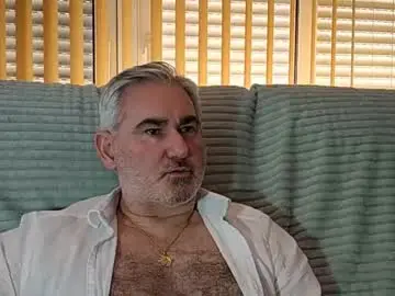 Live Sex Cam with sexy_italiandaddy - Chaturbate