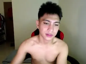 Nude Webcam with urcuteguy_jhonx - Chaturbate