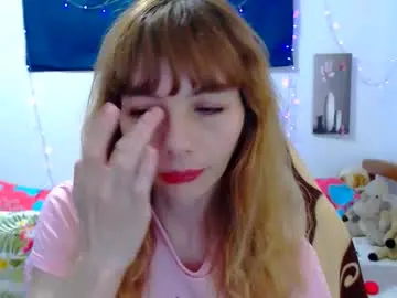 Free Live Porn with cristinewinter - Chaturbate