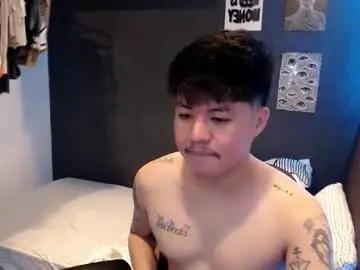 Live Sex Cam with kenhotline911 - Chaturbate