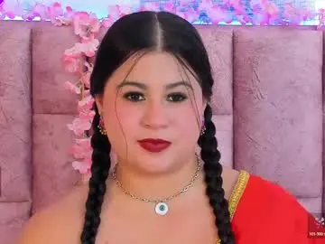 Live Sex Cam with miah_kumar - Chaturbate