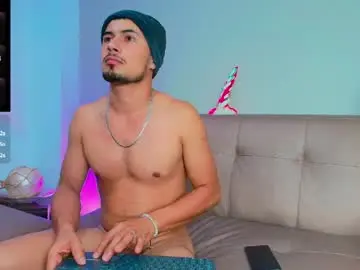 Live Porn with valentinos_ - Chaturbate