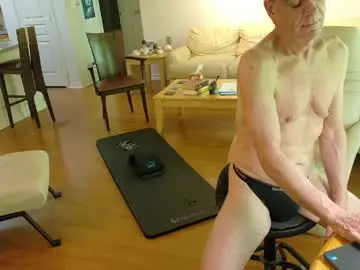 Live Sex Cam with glennbootycam - Chaturbate