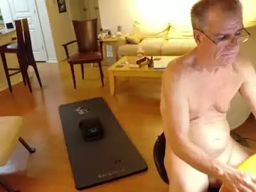 Live Porn with glennbootycam - Chaturbate