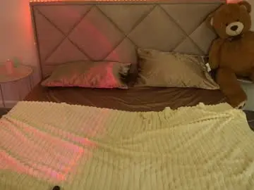 Best live sex cam show with isabelledior - Chaturbate