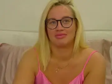 Adult Webcams with marianeumann - Chaturbate