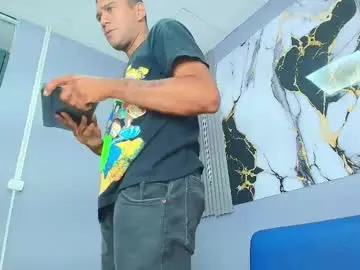 Adult Webcams with victor_guns - Chaturbate