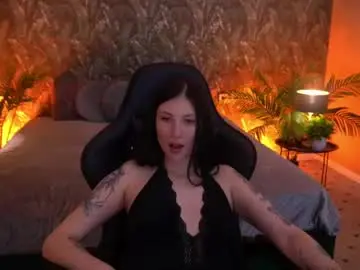 Live Sex Cam with lunaamay - Chaturbate