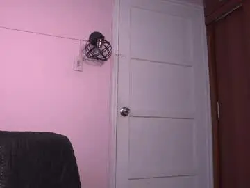 Sex Cam with yahaira_26 - Chaturbate