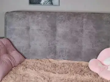 Free Live Porn with curvy_dynamite - Chaturbate