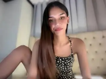 Live Porn with fucking_laura - Chaturbate