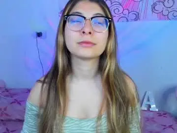 Adult Webcam with abbie_senjen - Chaturbate