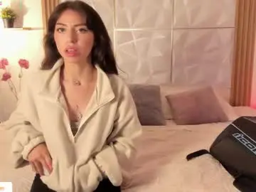 Sex Chat with natalie_jaensen - Chaturbate