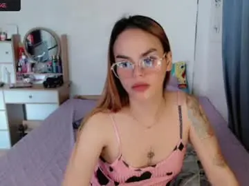 Best live sex cam show with superhotvaleria - Chaturbate