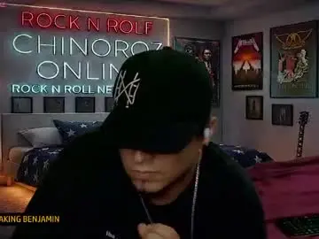 Live Porn with chinoroz - Chaturbate