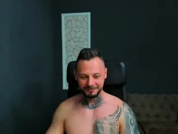Free Live Porn with brianhunts - Chaturbate