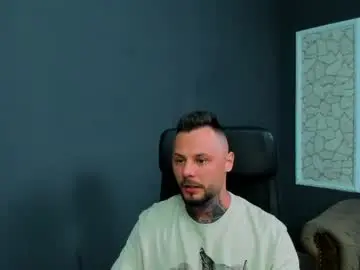 Private Sex Chat with brianhunts - Chaturbate