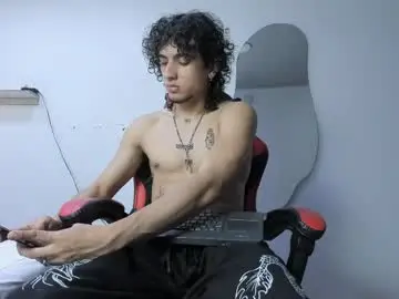 Live Porn with jackestaylor - Chaturbate