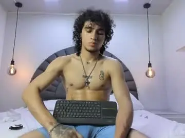 Nude Webcam with jackestaylor - Chaturbate