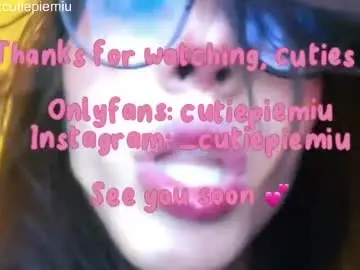 Live Sex with cutiepiemiu - Chaturbate