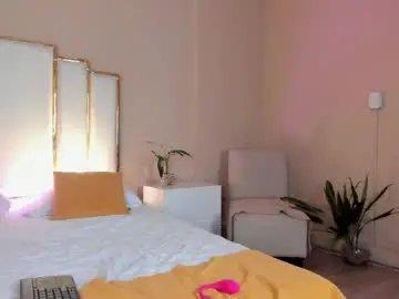 Sex Chat with rosalinda_77 - Chaturbate