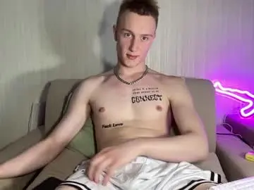 Free Live Porn with travis_gracile - Chaturbate