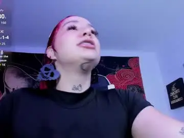 Live Sex Cam with annika_03 - Chaturbate