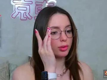 Sex Cam with julliross - Chaturbate