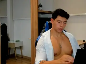 Live Porn with adrian_del_mar - Chaturbate