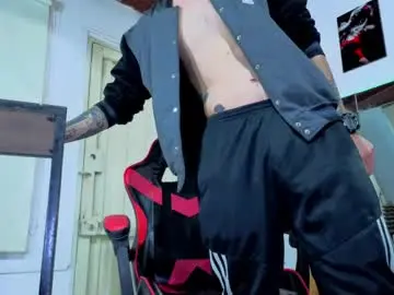 Live Sex with i_am_kelvis_ - Chaturbate