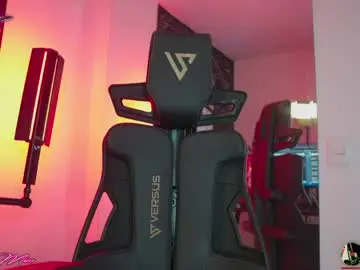 Live Sex with punkyfoxx - Chaturbate