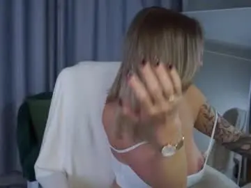 Free Live Porn with _b00bss_ - Chaturbate