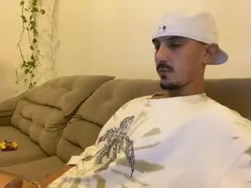 Live Porn with aelucius - Chaturbate