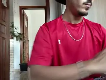 Live Sex Cam with aelucius - Chaturbate