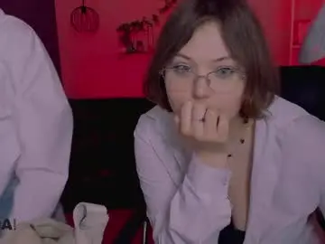 Adult Webcam with nikol_kitt - Chaturbate