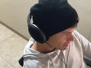 Watch Live Sex Cams with josheli - Chaturbate