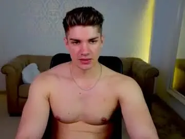 Best live sex cam show with maxkaiden - Chaturbate
