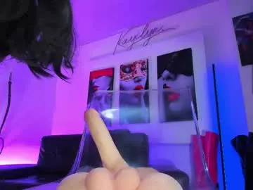 Live Sex Cam with kayilyn - Chaturbate