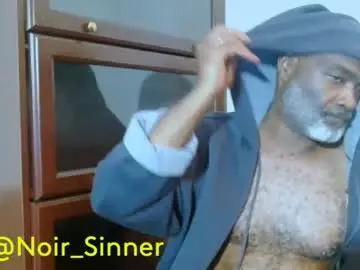 Adult Webcam with sinnernoir - Chaturbate