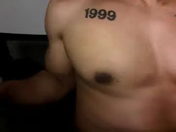 Live Sex with vegasluv702 - Chaturbate