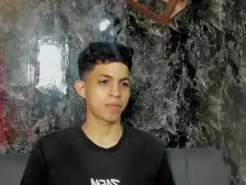 Nude Webcam with cameron_lux4 - Chaturbate
