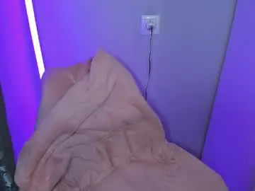 Live Porn with milanabrittt - Chaturbate