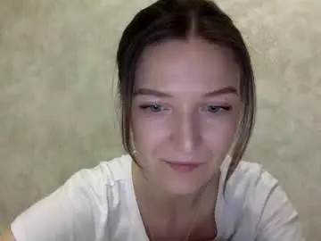 Sex Cam with shining_pearl - Chaturbate