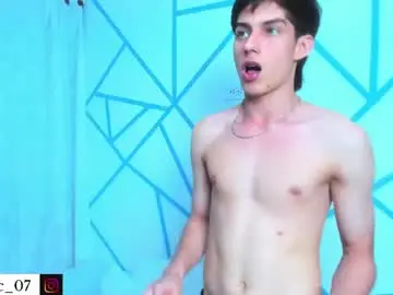 Sex Chat with liam_scott77 - Chaturbate