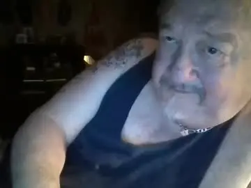 Sex Cam with littled83057 - Chaturbate