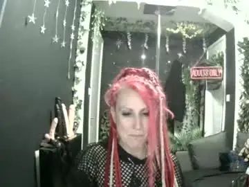 Free Porn Cam with saucysky - Chaturbate