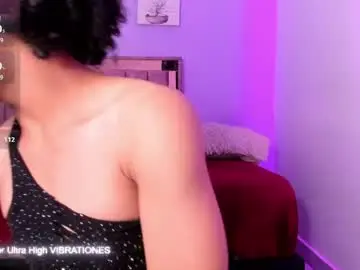 Live Sex Cam with alaiasexygirl - Chaturbate