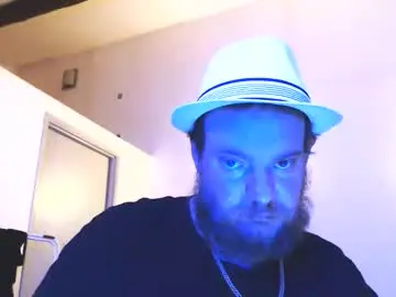 Live Porn with cyrilhot88 - Chaturbate