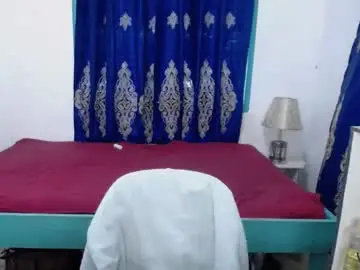 Live Sex Cam with rebel_rediancexx - Chaturbate